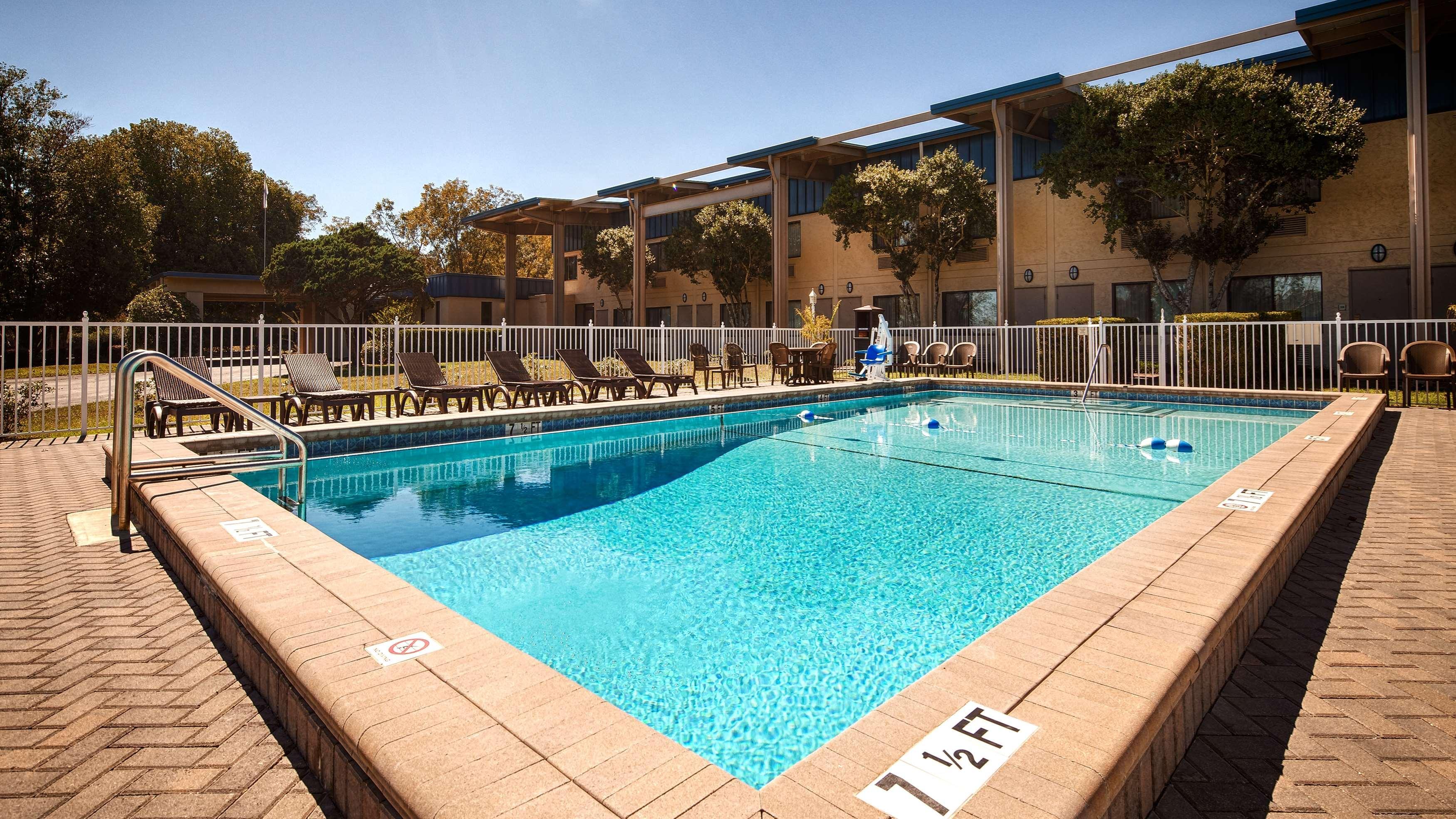 Best Western Crossroads Inn DeFuniak Springs Zewnętrze zdjęcie