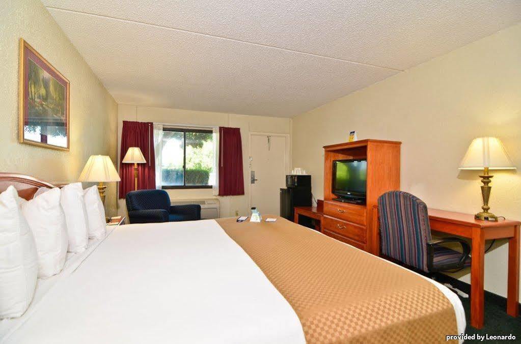 Best Western Crossroads Inn DeFuniak Springs Pokój zdjęcie